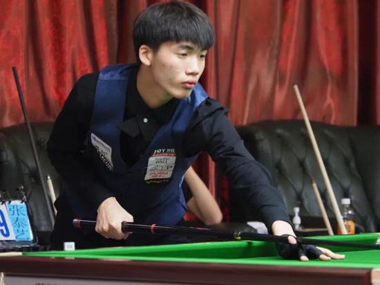 内接连发生 内接连发生